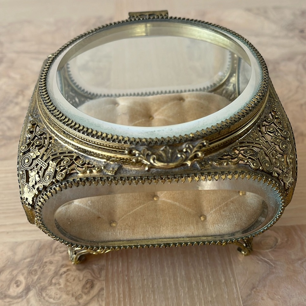 Vintage Antique Jewellery Box Brass and bevelled Glass Velvet bottom Inside - Picture 2 of 7
